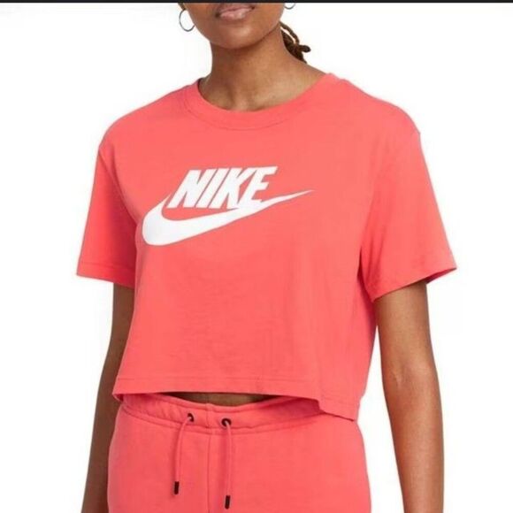 Nike "The Nike Tee" Cropped Light Red Tee Size Small - Picture 1 of 6